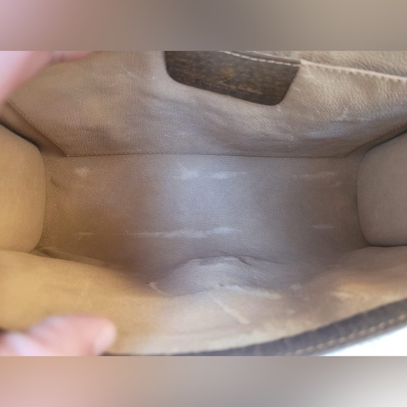 Vintage GUCCI Clutch - Picture 14 of 16